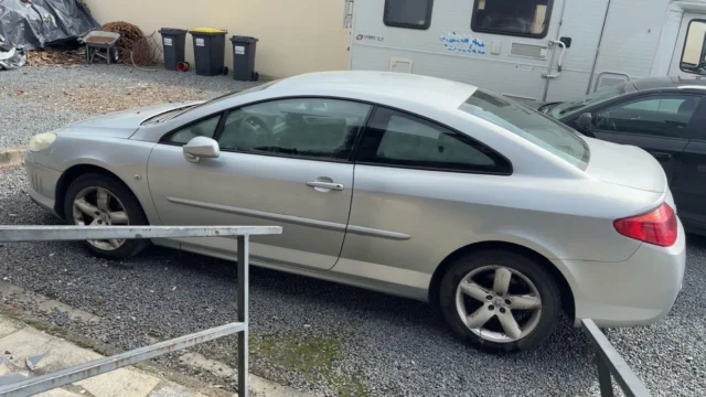 🔴 Rénovation extérieur d’une 407 coupé
🔴 Extérieur 🔴💈 Pré-lavage mousse active
💈 Lavage à la main + détails au pinceau
💈 Démoustiquage carrosserie
💈 Dégoudronnage carrosserie, jantes
💈 Nettoyage des jantes
💈 Nettoyage des ouvrants
💈 Séchage à la main « sans contact »
💈 Nettoyage des vitres extérieurs
💈 Cire de protection ( 2 mois )
💈 Brillant pour pneusMerci à cette cliente pour ça confiance 🙂N’hésitez pas à nous contacter pour un devis ou autre information .CLINIC CAR - DETAILING CENTER
Entretien - Rénovation - Protection🔴NOS PRESTATIONS 🔴
◻️Entretien intérieur / Extérieur haut de gamme
◻️Pressing des selleries tissus et moquettes
◻️Entretien des cuirs / alcantara
◻️Polissage (Micro-rayures, tâches...)
◻️Lustrage (Hydratation des peintures anciennes)
◻️Traitement Céramique▶️ CONTACT ◀️
☎️ 06.60.88.43.70
📩 Cliniccar50@gmail.com
🌐 https://cliniccar-nettoyage.fr/
Instagram : Cliniccar50#carpro #cquartz #cquartzfinest #detailing #addictauto ceramiccoating zvizzer zvizzerpolish autotriz nanolexfrance flex rupesbigfoot shinemate nanolexcare DetailingFrance DetailingAutomobile EntretienAuto RénovationAuto NettoyageVoiture ProtectionCéramique normandie orne calvados manche esthetiqueautomobile shineAuto detailing follower autosmart feynlab nettoyageauto